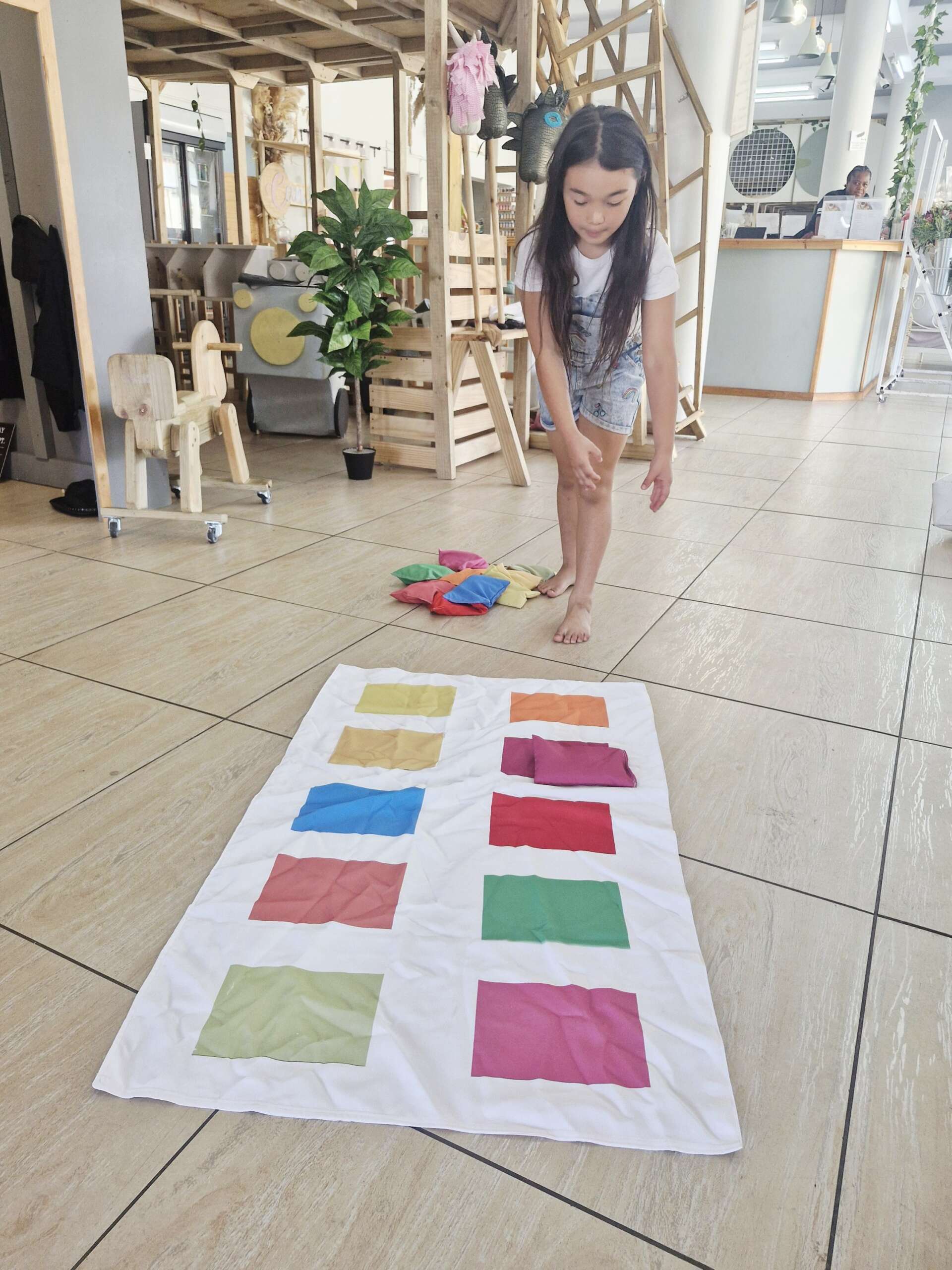 Bean bag color toss - Image 5